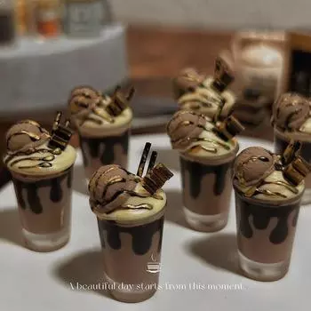 Miniature Internet Celebrity Summer Drink Ornaments, Toy Models, Doll House Accessories, Mini Hazelnuts, Cocoa, Ice Mocha