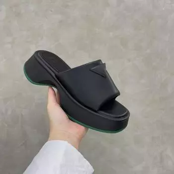 мода Модные женские туфли на платформе Женские туфли на высоком каблуке Удобные шлепанцы на танкетке Пляжные шлепанцы Женские новые летние босоножки на каблуках 35 бежевый