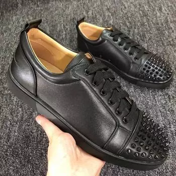 Модные мужские туфли больших размеров с шипами из натуральной кожи с заклепками для вечеринок, ночных клубов, дизайнерские заклепки, кроссовки, необычная обувь 240 чёрный