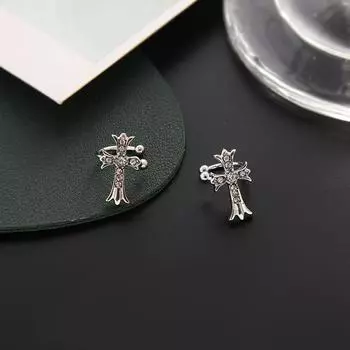 Модные серьги-гвоздики со стразами и крестом, женские новые дизайнерские серьги-гвоздики с крестом без отверстия для уха, зажим для ушей, вечерние ювелирные серьги