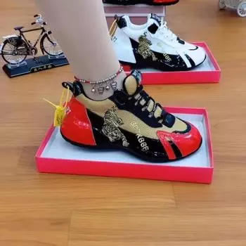 Модные женские кроссовки China-Chic 2024 года, весна, новый дизайн, универсальная повседневная обувь, дышащая нескользящая обувь для бега на высокой подошве 36woman белый
