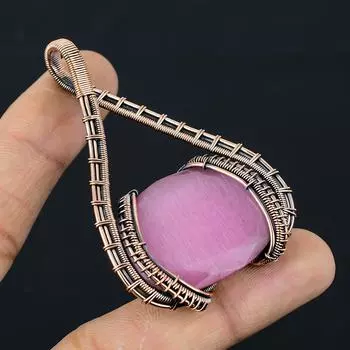 Monalisa Gemstone Pure Copper Wire Wrapped Handmade Подвесные украшения для нее 2.68 Inches розовый