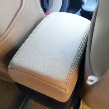 Мягкий кожаный чехол на подлокотник для Nissan Qashqai 2008-2016 2017, автомобильный Стайлинг, центральный подлокотник, коробка, кожный чехол, наклейка чёрный
