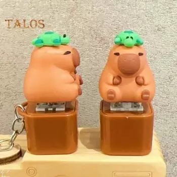 Мультяшная клавиатура Capybara Fidget Keychain со звуком и подсветкой для снятия стресса для детей и взрослых, электрическая клавиатура Capybara, щелкающая сенсорная игрушка коричневый