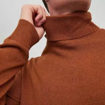 Мужской свитер с высоким воротником Hemil JACK & JONES