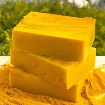 Мыло с куркумой и койевой кислотой для очищения кожи лица и тела, омоложения и мягкого отшелушивания кожи. Подарок на День отца. Turmeric Lemon Soap