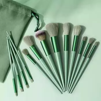 Набор из 13 кистей для макияжа Four-Season Green: Мягкие кисти для теней, румян, пудры и консилера.