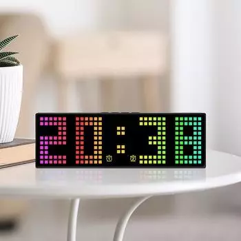 Настенные цифровые часы RGB с питанием от USB, голосовым управлением, функцией повтора сигнала даты, настольные часы с 2 будильниками и обратным отсчетом времени 12/24 ч. Электронные светодиодные часы чёрный