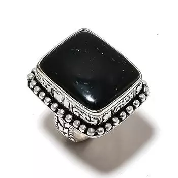 Кольцо из серебра 925 пробы с натуральным черным ониксом, размер 8 C2w23