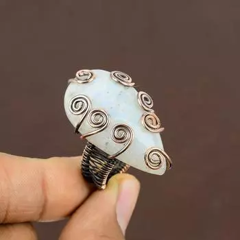 Натуральный радужный лунный камень, кольцо из медной проволоки ручной работы, размер 9, N0c36