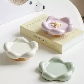 Neck Protection Cat Ceramic Bowl Flower Shape Pet Snack Tray Raised Cat Bowl Indoor фиолетовый