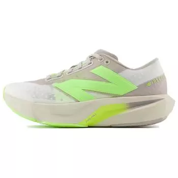 New Balance FuelCell Rebel v4 Moonrock Bleached Lime Glo женские кроссовки кремовые морская соль WFCXLUM 36