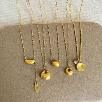 New Chinese Ancient Gold Chubby Fu Ingot Pendant Necklace Women S Simple Fashion Temperament Versatile Neck Chain Sweater Chain