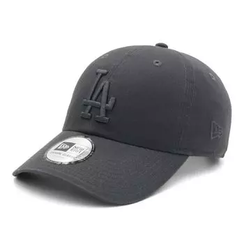 New Era Casual Classic Cap in Free Tonal Exclusive to and Casual Classic Perfect for summer sun protection and UV Stylish hairstyles (14699708,
