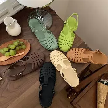 New PVC Roman Sandals for Women Trendy Vintage-Inspired Hollow Woven Summer Sandals for Outdoor Wear 37