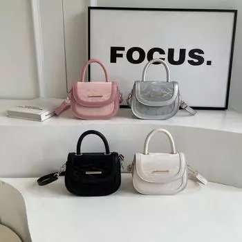 New Summer Fashion Korean Version of Crossbody Bag Temperament Fashion Shoulder Bag Niche Design Retro Saddle Bag