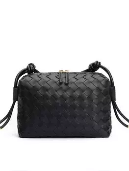 New Woven Bag Niche Commuting Cloud Foreskin Fashionable Hand-held Armpit Bag Versatile Single Shoulder Women s Bag 17x6x10cm