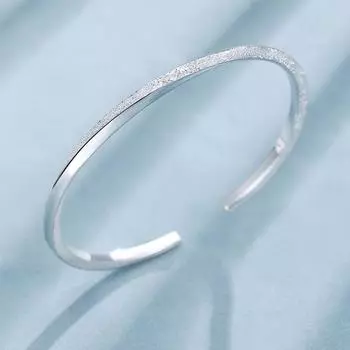 Нежный браслет с кольцом Мёбиуса Ins Niche Design Sense Simple Matte Bracelet