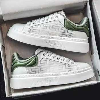 Niche men s shoes summer breathable mesh thick-soled sports board shoes boys design trendy brand low-top casual little white shoes 39