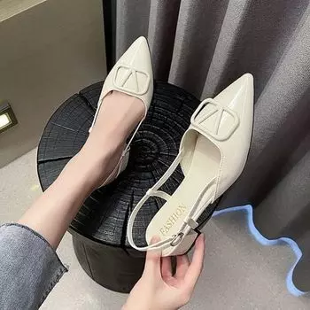 Niche pointed high heels 2024 Korean version of the new one-word belt versatile skirt fashion shoes bag head thick heel non-slip shoes 35