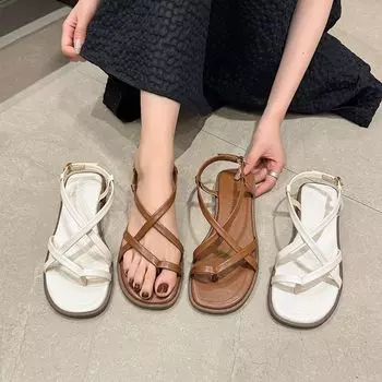 Niche soft-soled thin strap toe sandals women s summer 2025 new Korean version flat-soled comfortable versatile Roman shoes 35