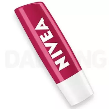 Nivea Бальзам для губ Вишневый блеск 4,8 г увлажняющий блеск для губ, аромат красной вишни, 1 шт.