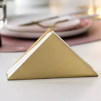 Nordic Golden Triangle Нержавеющая сталь Держатель для бумажных полотенец для кафе Держатель для салфеток в отеле Квадратный держатель для полотенец Украшение для дома
