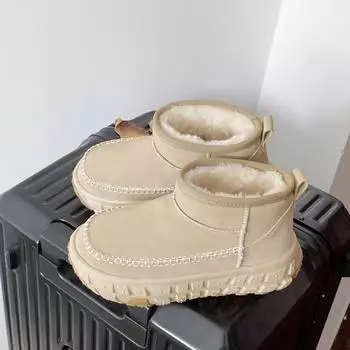 Northeast snow cotton boots women s 2024 winter new waterproof and non-slip fur integrated short boots tire platform cotton shoes 35