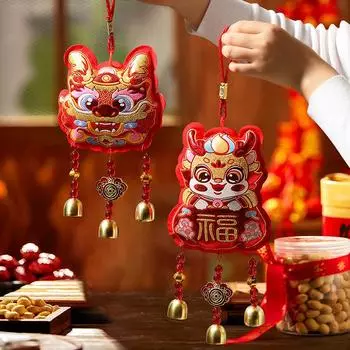Новогодний праздничный декоративный кулон Весенний фестиваль Новая гостиная Сцена макет Праздничное благословение Слово колокольчики Подвесные украшения