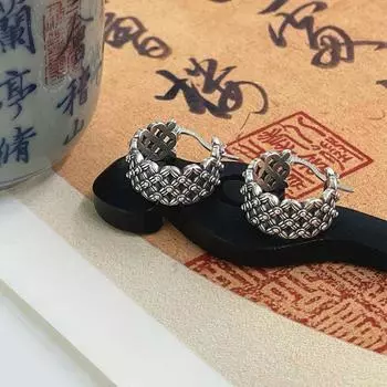 Старые ретро полые цветочные серьги новые китайские антикварные серьги темпераментные серьги для женщин
