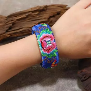 Original embroidery fabric art, peony flower bracelet, female retro literary wide version, versatile bracelet, personalized bracelet королевский синий