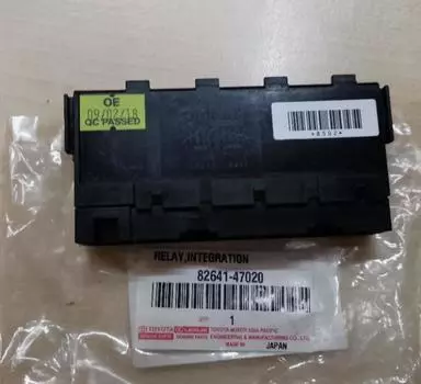 Оригинальное реле интеграции TOYOTA LEXUS 82641-47020 Mirai tC Corolla LX570 GS450h
