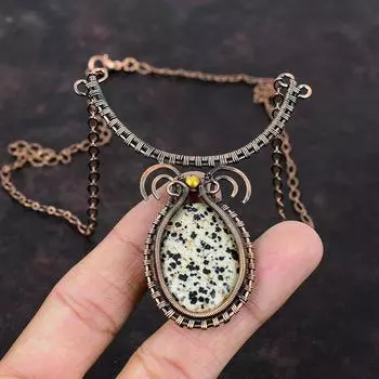 Ожерелье из далматинской яшмы с драгоценными камнями, ожерелье из медной проволоки, медные украшения ручной работы, регулируемое ожерелье, стильный ювелирный подарок для мамы