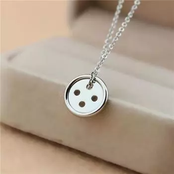 Ожерелье Lucky Button для женщин, модный темперамент, персонализированная короткая подвеска на ключицу