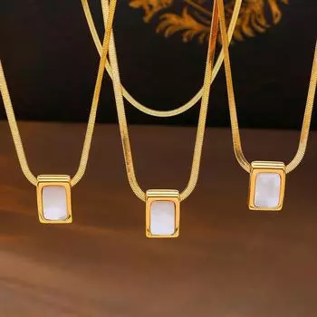 Ожерелье с квадратным кулоном Fritillary Blade, выполненное в изысканном стиле, из титановой стали с позолоченной ключичной цепочкой