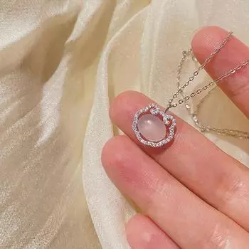 Ожерелье с замком Ruyi Ping An для женщин Ins Niche Design Sense New Chinese Chalcedony Xiangyun Clavicle Chain National Fengjin Chain