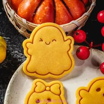 Pack of 5 Halloween Biscuit Molds Cookie Molds Devil Biscuit Cutter Cookie Tool Present for Baking Enthusiasts