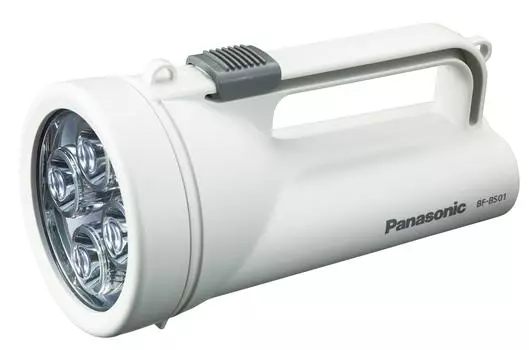 Panasonic Светодиодный мощный фонарик с сухой батареей EVOLTA, свет, F-KJWBS01-W