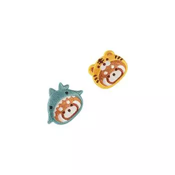 Panda Animal Brooch Tiger Red Panda Head Pin Kawaii Embroidery Red Panda Brooch Party panda
