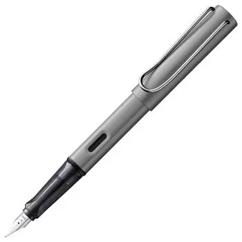 Перьевая ручка LAMY Graphite с эргономичной рукояткой и черным стальным пером. Размер EF. Легкий алюминиевый корпус. В комплект входит синий картридж LAMY T 10. AL-star - - - -