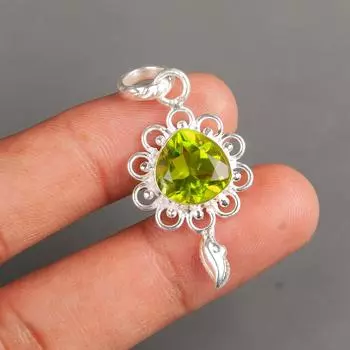 Peridot Gemstone 925 Sterling Silver Jewelry For Women Handcrafted Pendant 1.80 PP-4-3