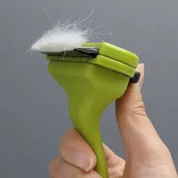 Pet Combs Dogs Cats Shedding Combs De-fluffing Hair Beating Knife Cat Combs Dog Combs Pet Supplies 65mm светло-зеленый
