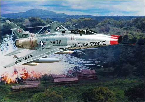 Пластиковая модель Atlantis Air Force Super Sabre ATLAMCH236 1/70 F-100C