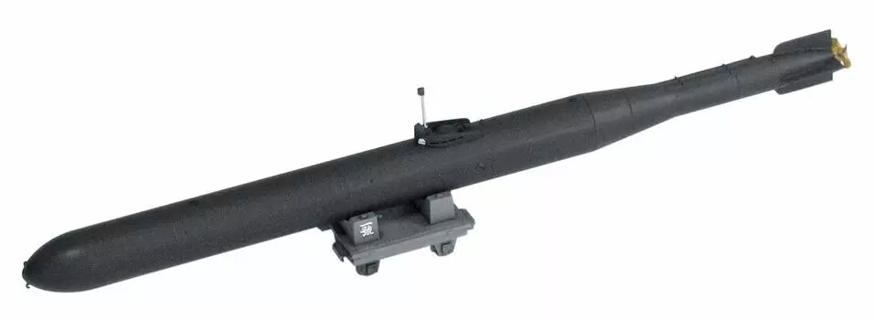 Пластиковая модель человека-торпеды ВМС Японии Fine Mold FS1 1/72 Kaiten-1