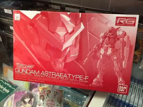 Пластиковая модель RG Gundam Astrea Bandai 1/144 Type-F (Премиум Лимитед)