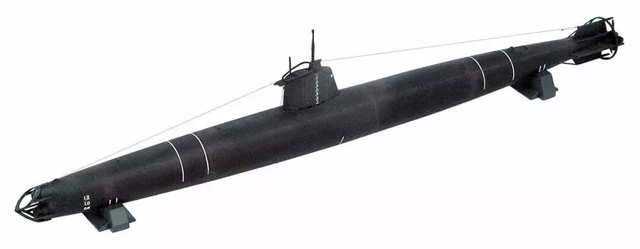 Пластиковая модель специальной подводной лодки ВМС Японии «Перл-Харбор» в мелком масштабе FS2 1/72