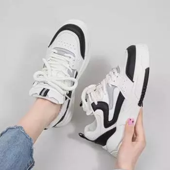 Platform white shoes women s 2025 new spring ins flat women s shoes fashion leisure sports flat low-top board shoes 36