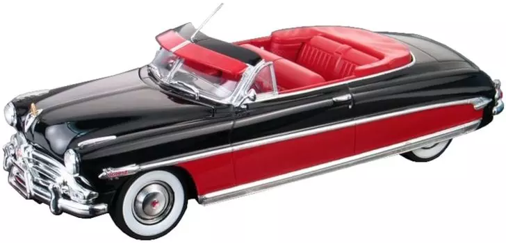 Platts Mobius Model 1952 Hudson Hornet Convertible Пластиковая модель MOE1204 1/25 (Машина)