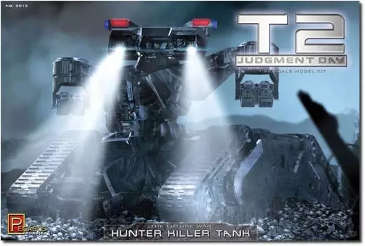 Platz Pegasus Hobby Terminator 2 Hunter Killer Tank Scale Plastic Model PH9015 1/32