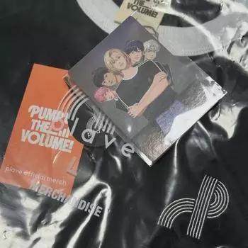 Play T-shirt